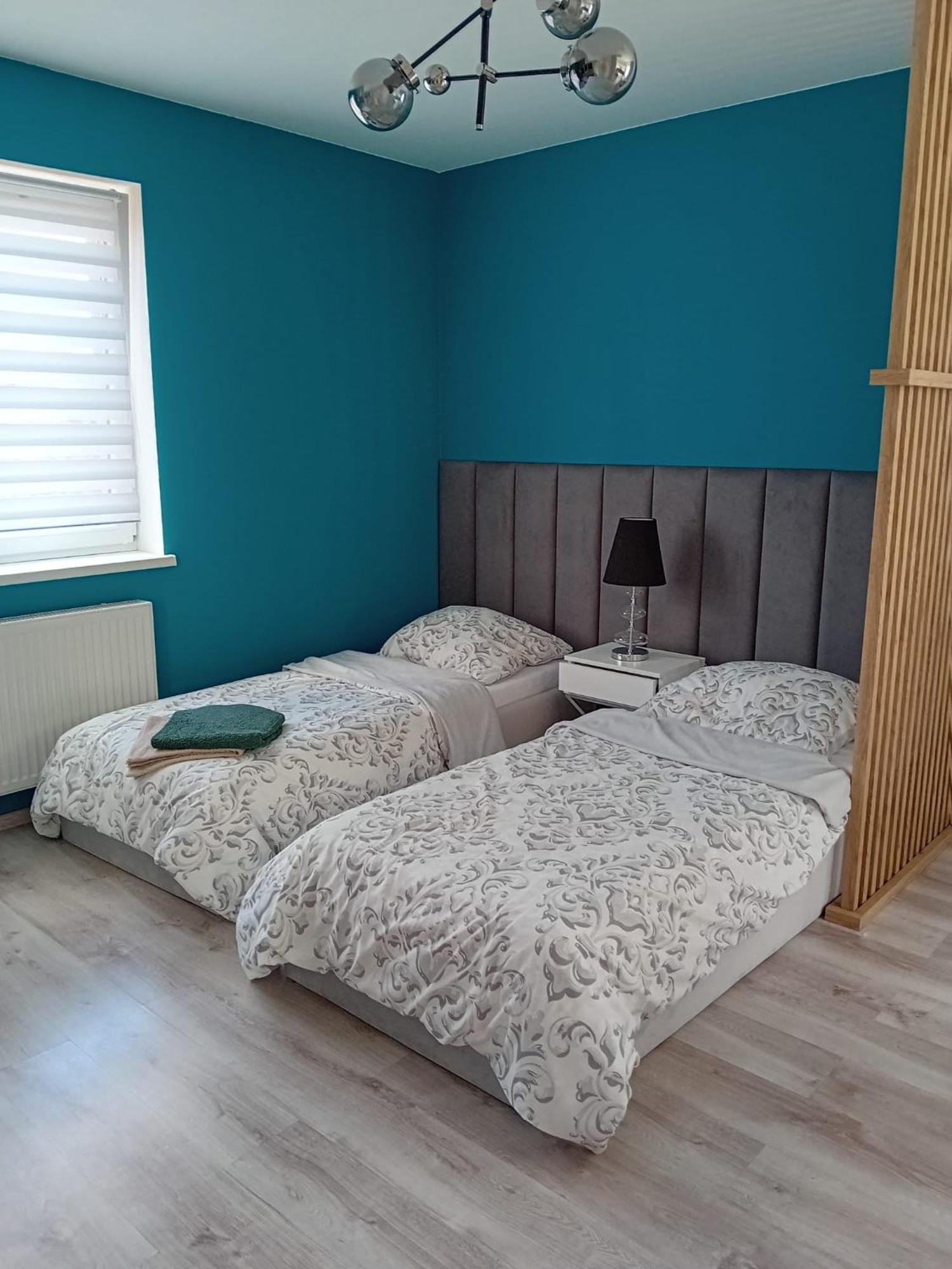 Apartament Z Lozem Malzenskim - Bezplatny Parking Poznań Esterno foto